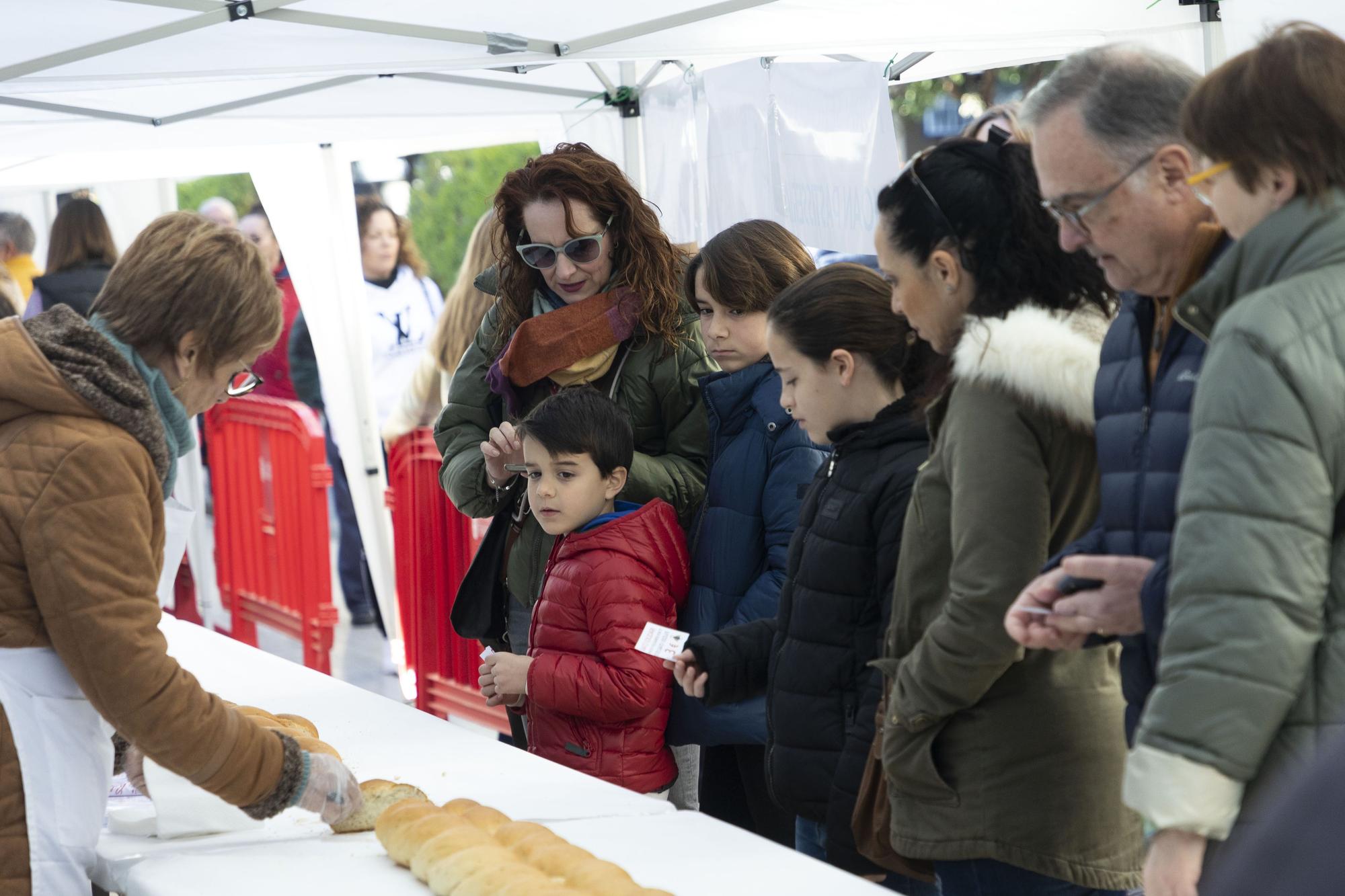 Torrent vive el Sant Blai más multitudinario