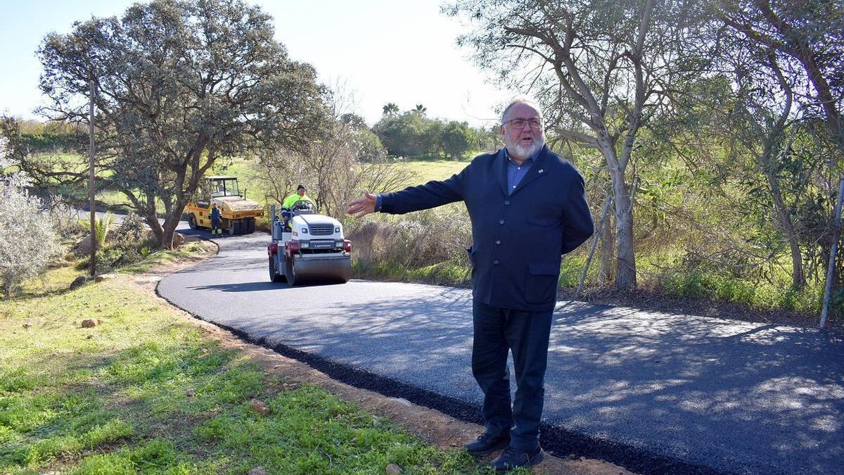 El plan de asfaltado de Alhaurín incluye caminos rurales,.