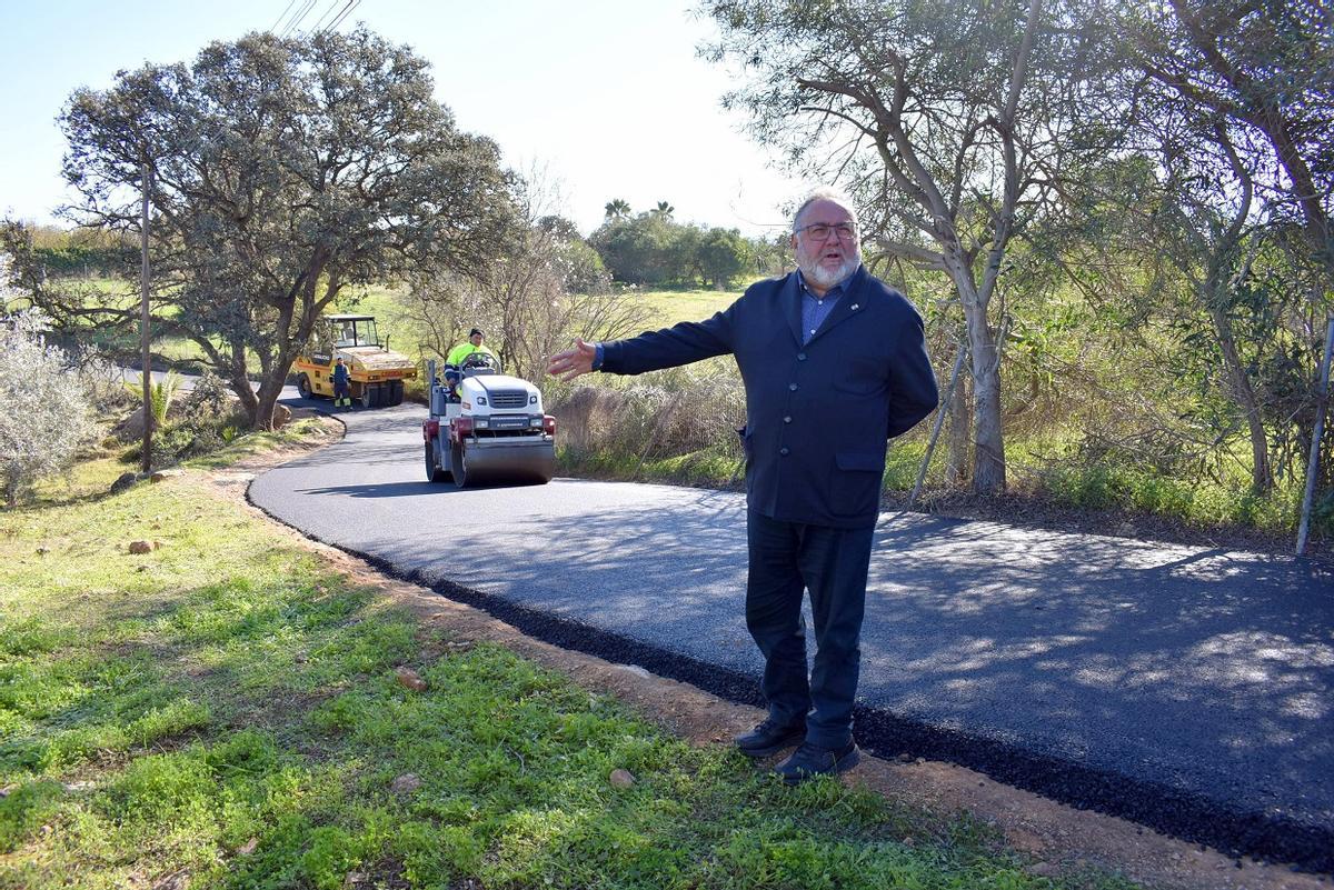 El plan de asfaltado de Alhaurín incluye caminos rurales,.