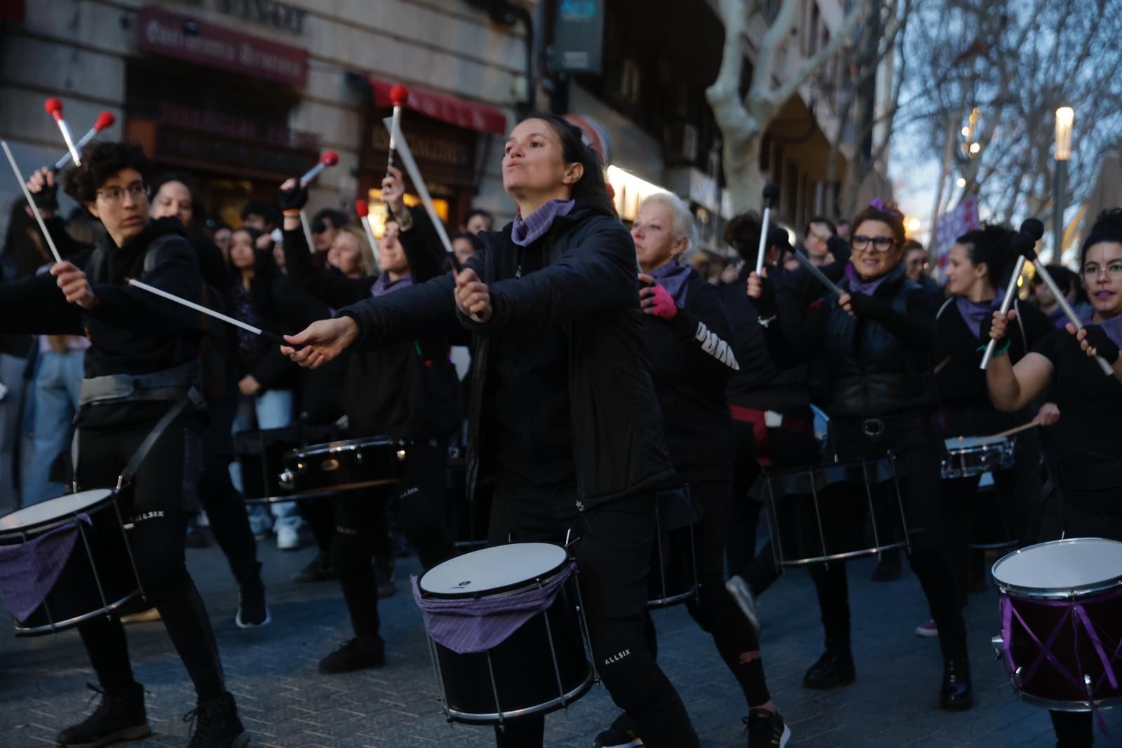 Manifestación alternativa del 8M en Palma convocada por la Coordinadora Transfeminista de Mallorca