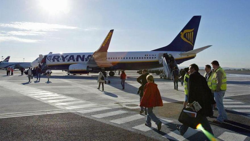 Cuatro aerolíneas denuncian a Francia ante la UE por la huelga de controladores