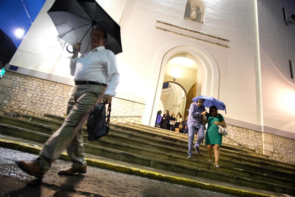 Procesión de las Fiestas Mayores de Elda en honor a la Virgen de la Salud suspendida por la lluvia