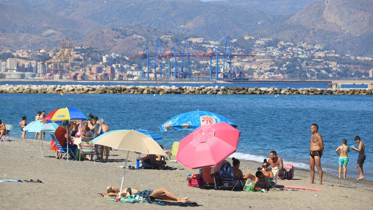 El Festival anunció en un principio que se celebraría en la playa de Sacaba, pero se trasladó al recinto ferial Cortijo de Torres.