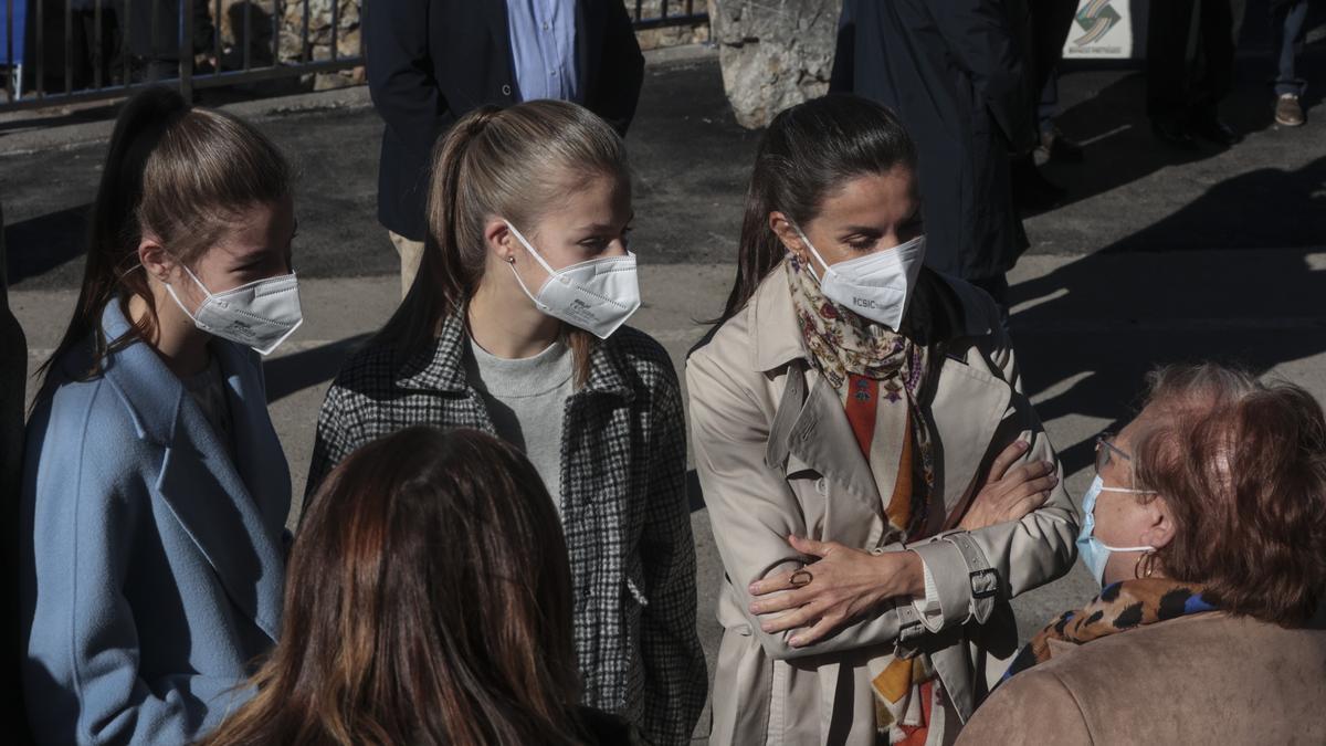 Pueblo Ejemplar 2021: La Familia Real visita Santa María del Puerto, en Somiedo