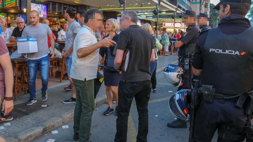 Los vigilantes del Bierkönig han retenido a unos 25 carteristas en el local en el último año