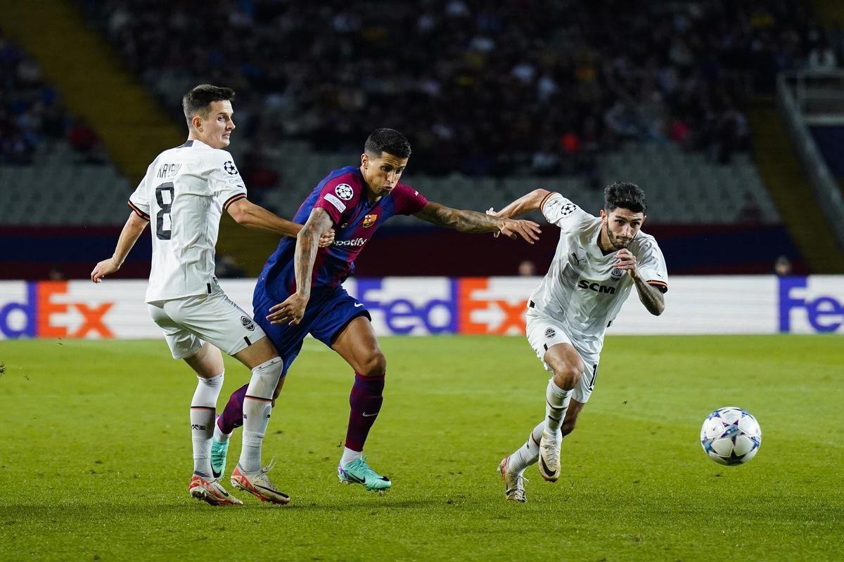 Barcelona - Shakhtar Donetsk.