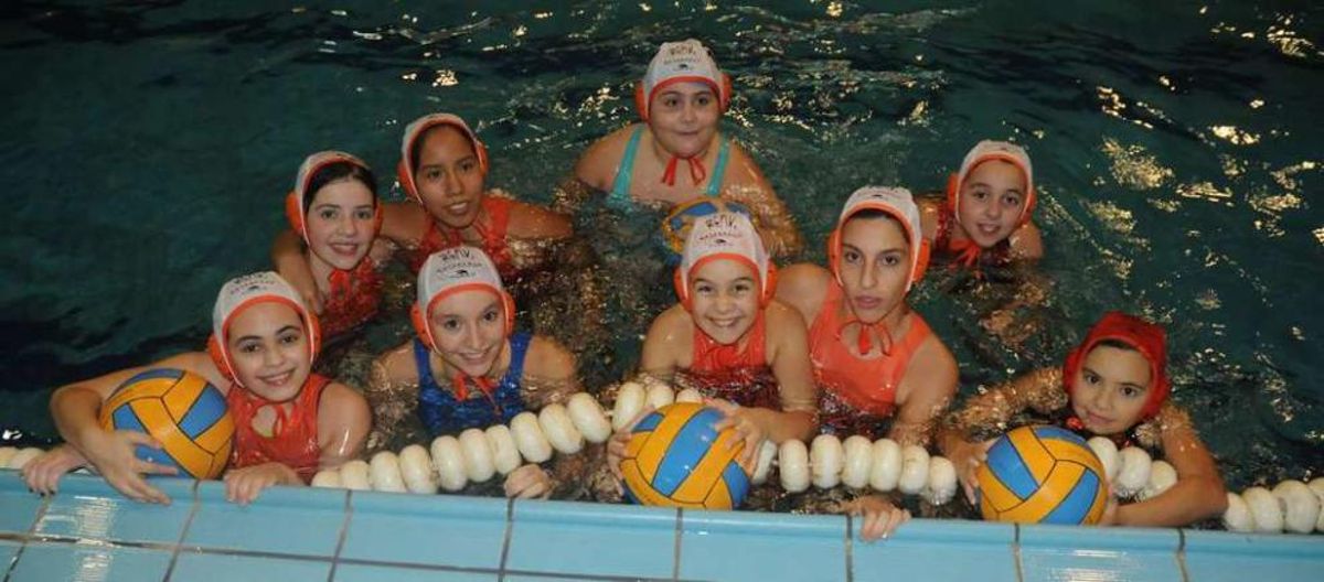 CAMPEONESPioneras en el Náutico