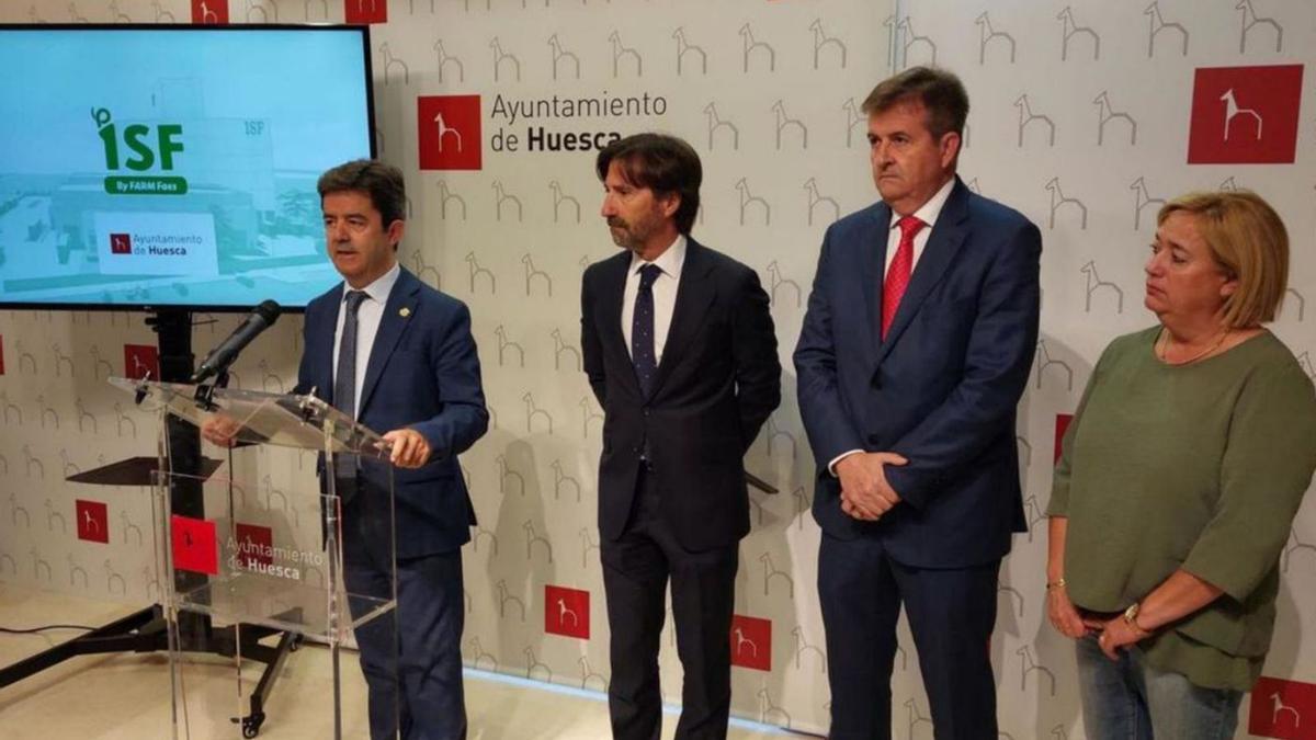 El alcalde de Huesca, Luis Felipe, presentó el proyecto. | AYUNTAMIENTO DE HUESCA