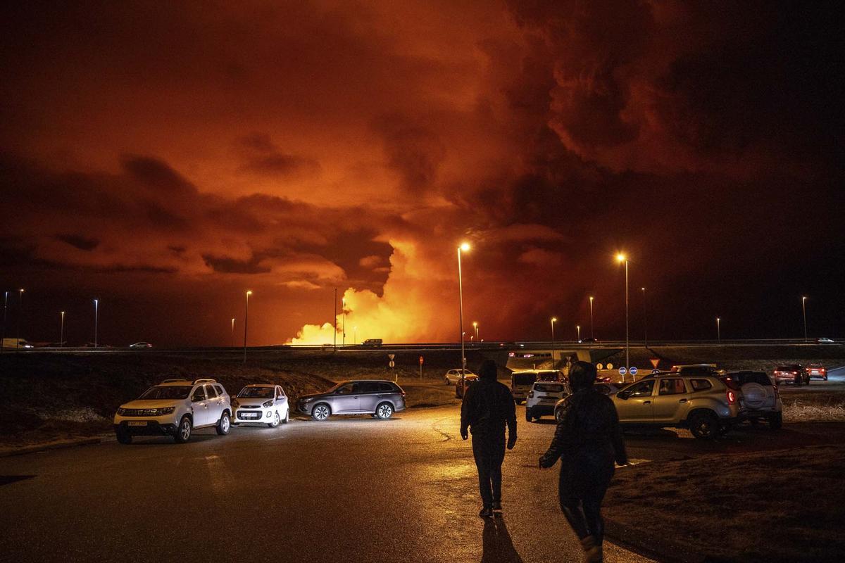 Erupción volcánica cerca de la montaña Fagradalsfjall en la península de Reykjanes al suroeste de Reykjavik