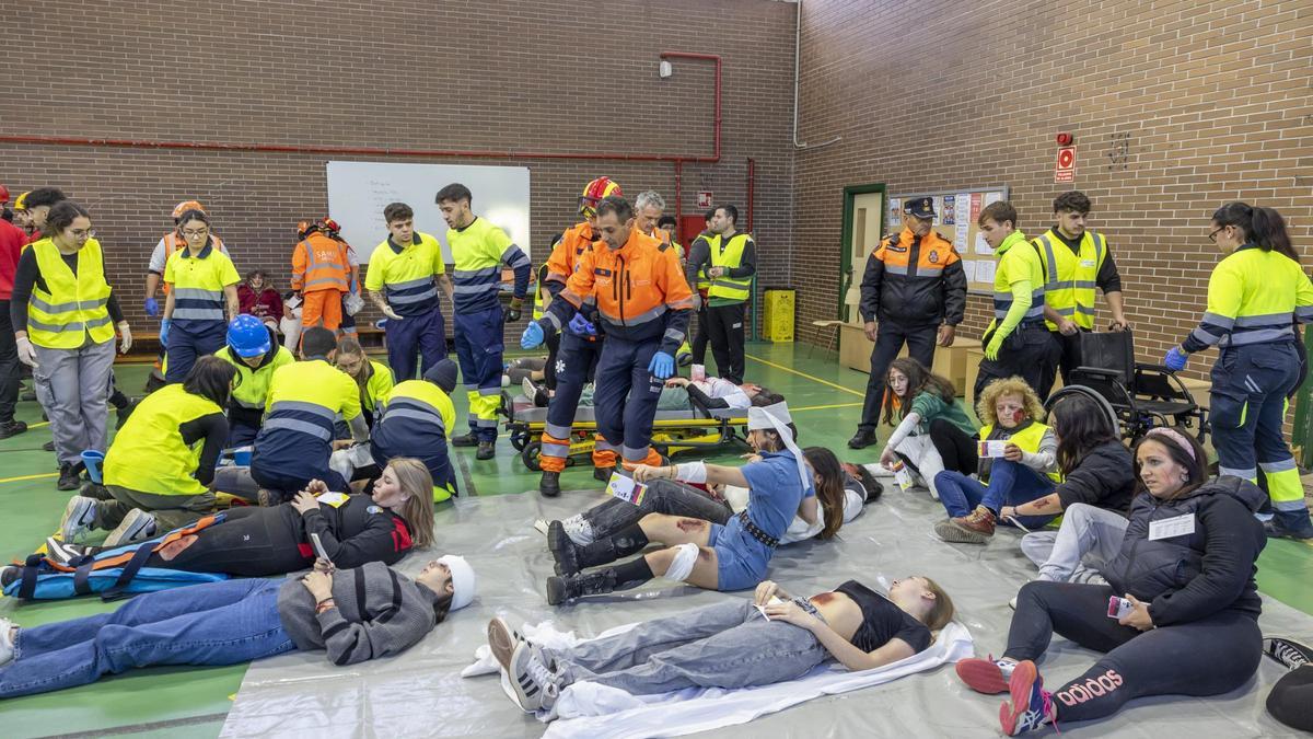 Así ha sido el simulacro de terremoto en Torrevieja coincidiendo con el aniversario del catastrófico seísmo de 1829