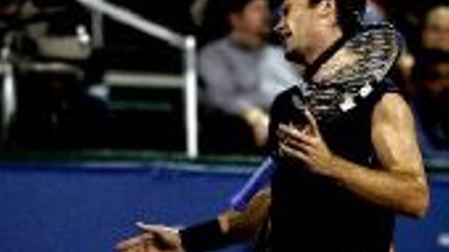 Moyá, decepcionado por la derrota ante Roddick