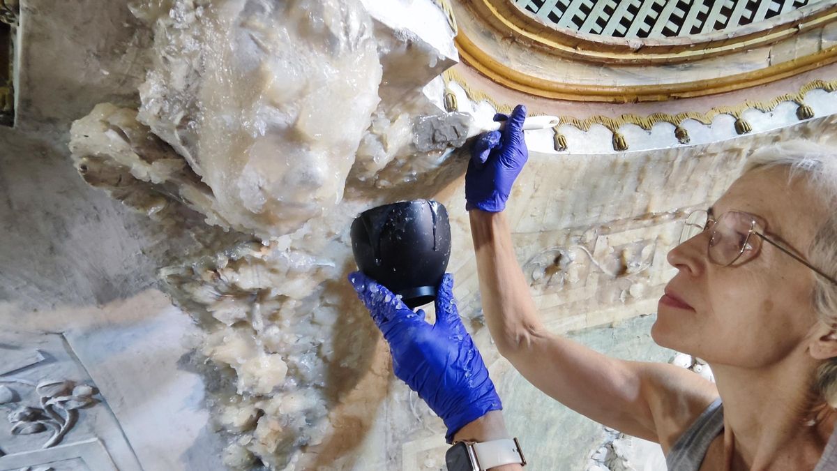 FOTOS | Restauran el espectacular coro en estuco veneciano de la Iglesia de Alaró