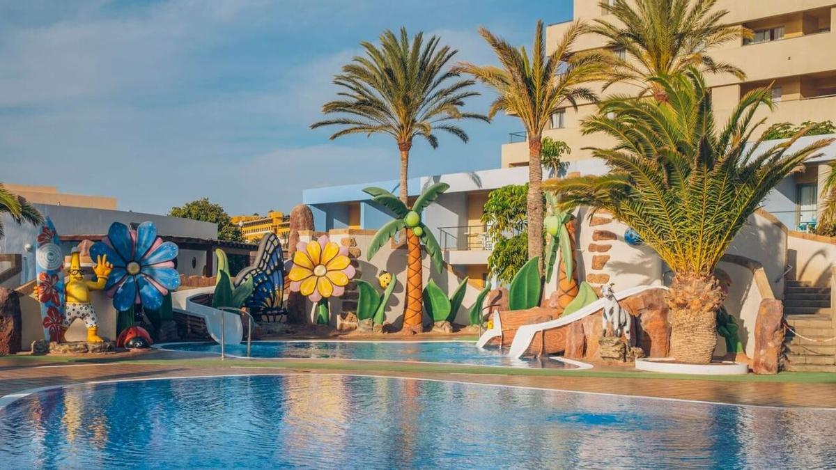 Zona de la piscina infantil del hotel Iberostar Playa Gaviotas Park.