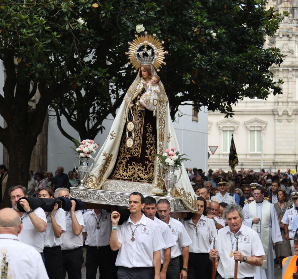 Jornada en el mar para honrar a la Virgen del Carmen