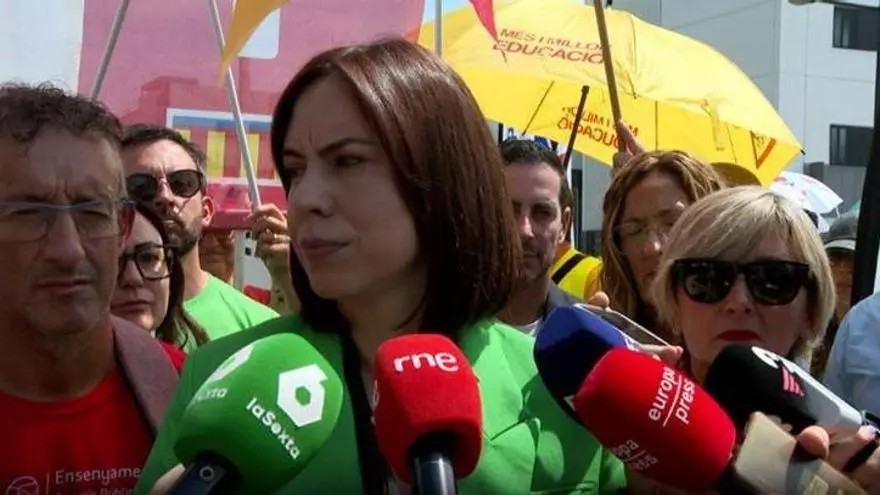 Diana Morant dice que el profesorado "ha ganado moralmente la batalla"
