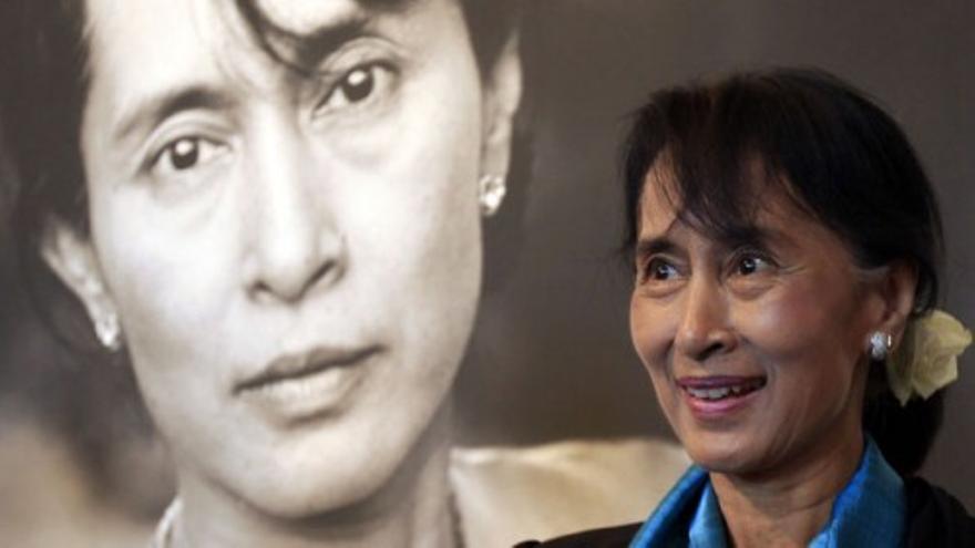 Aung San Suu Kyi recoge el Nobel de la Paz 21 años después