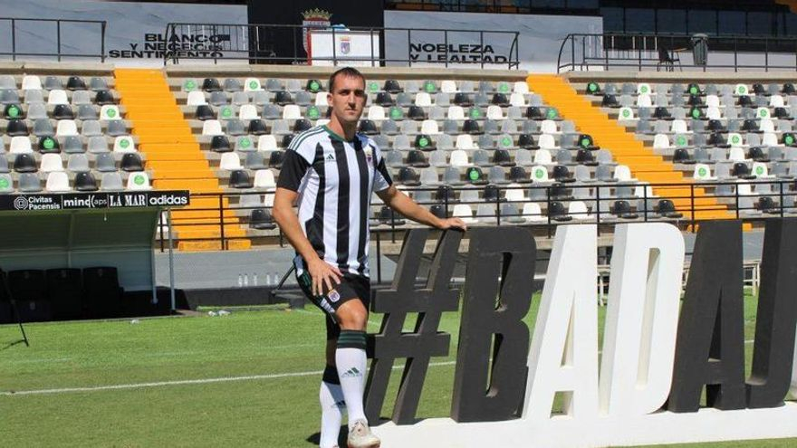 Álvaro Sánchez, durante su presentación en el Nuevo Vivero