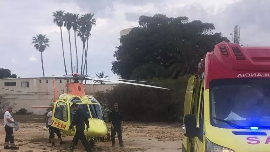 Dos heridos en la explosión de un barco en Cabo Roig