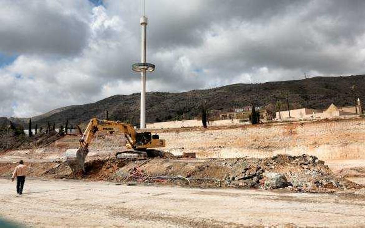 Terra Mítica inicia las obras de su primer hotel temático