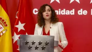 Ayuso carga contra Sánchez en su balance anual: "Es un comunista apoyado por independentistas que llevan a sus espaldas graves delitos"