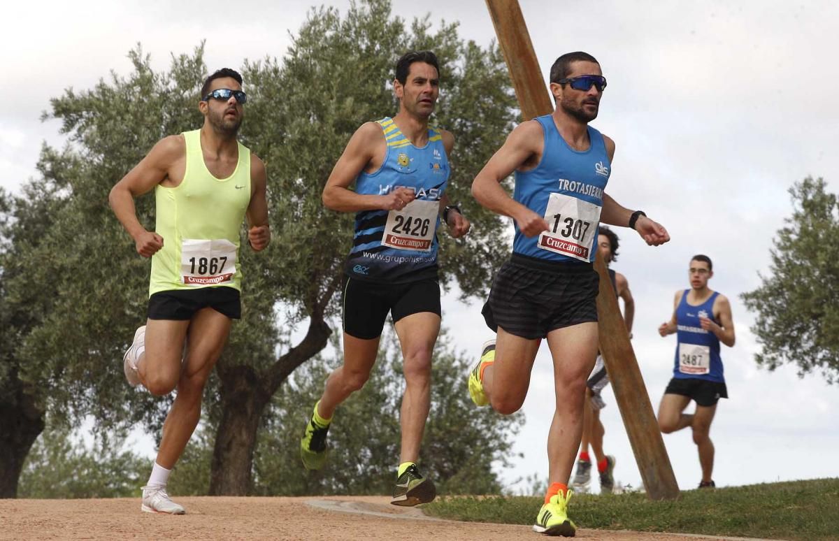 Triunfo para Miguel Espinosa y Marina Romero en el cross de la Asomadilla