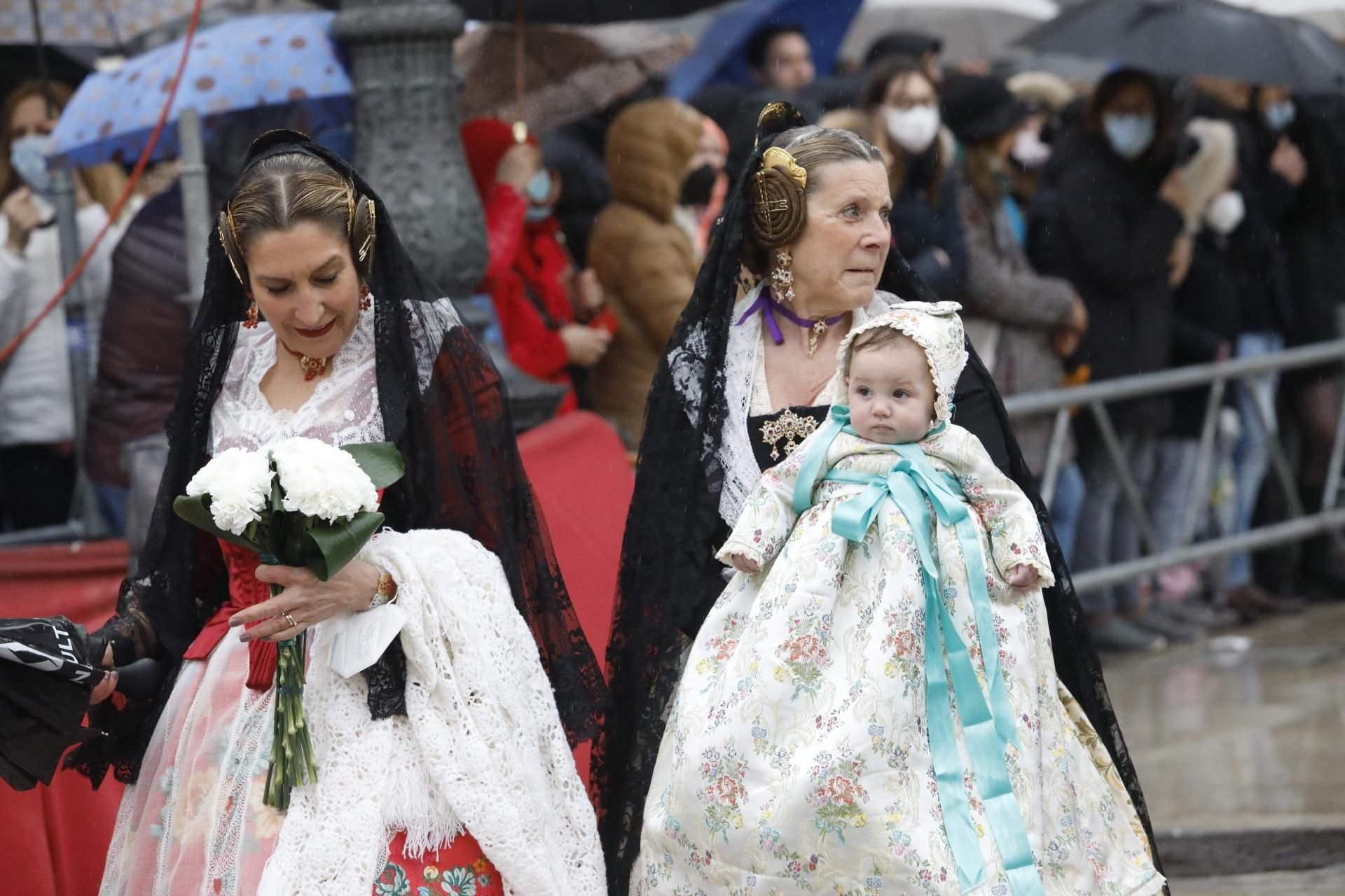 Búscate en el primer día de ofrenda por la calle Quart (entre las 18:00 a las 19:00 horas)