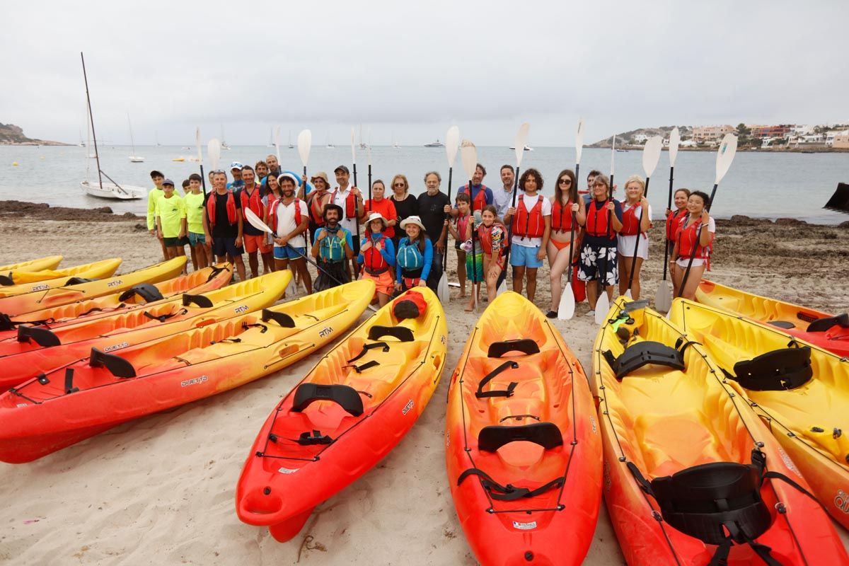 Galería: Kayaks y mar para mantener viva la memoria de Dell’Agnolo