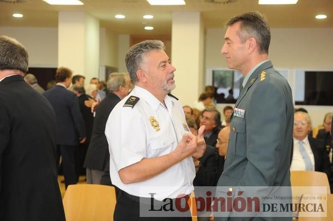 Entrega de condecoraciones de la Orden de San Raim