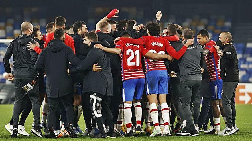 El Granada celebra la classificació per als vuitens de final.