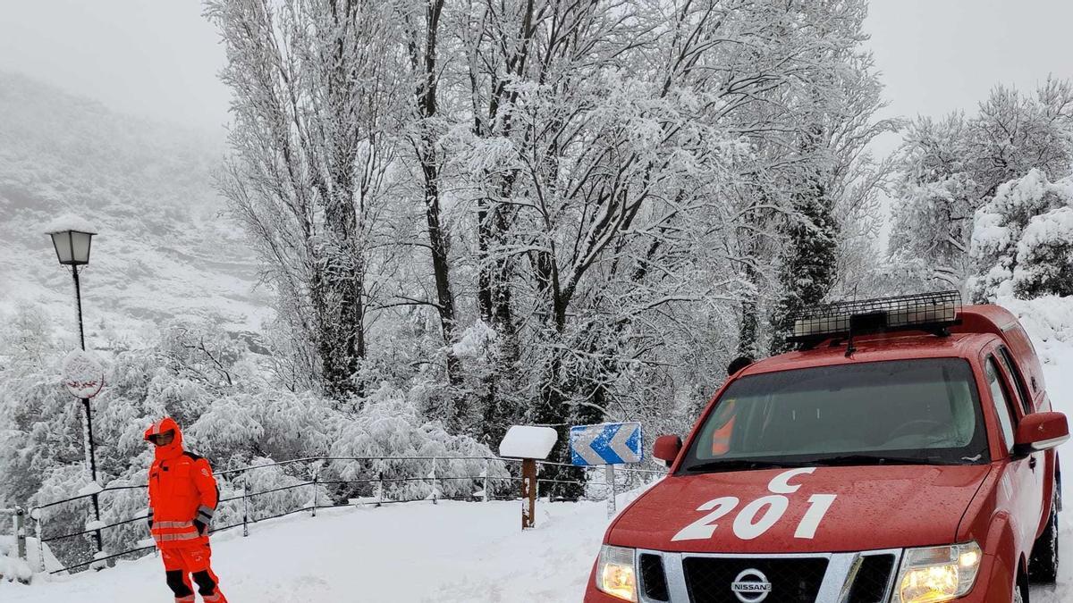 Varios puntos de la Comunitat Valenciana amanecen cubiertos por la nieve