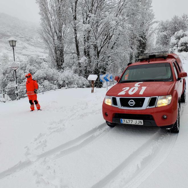 Varios puntos de la Comunitat Valenciana amanecen cubiertos por la nieve