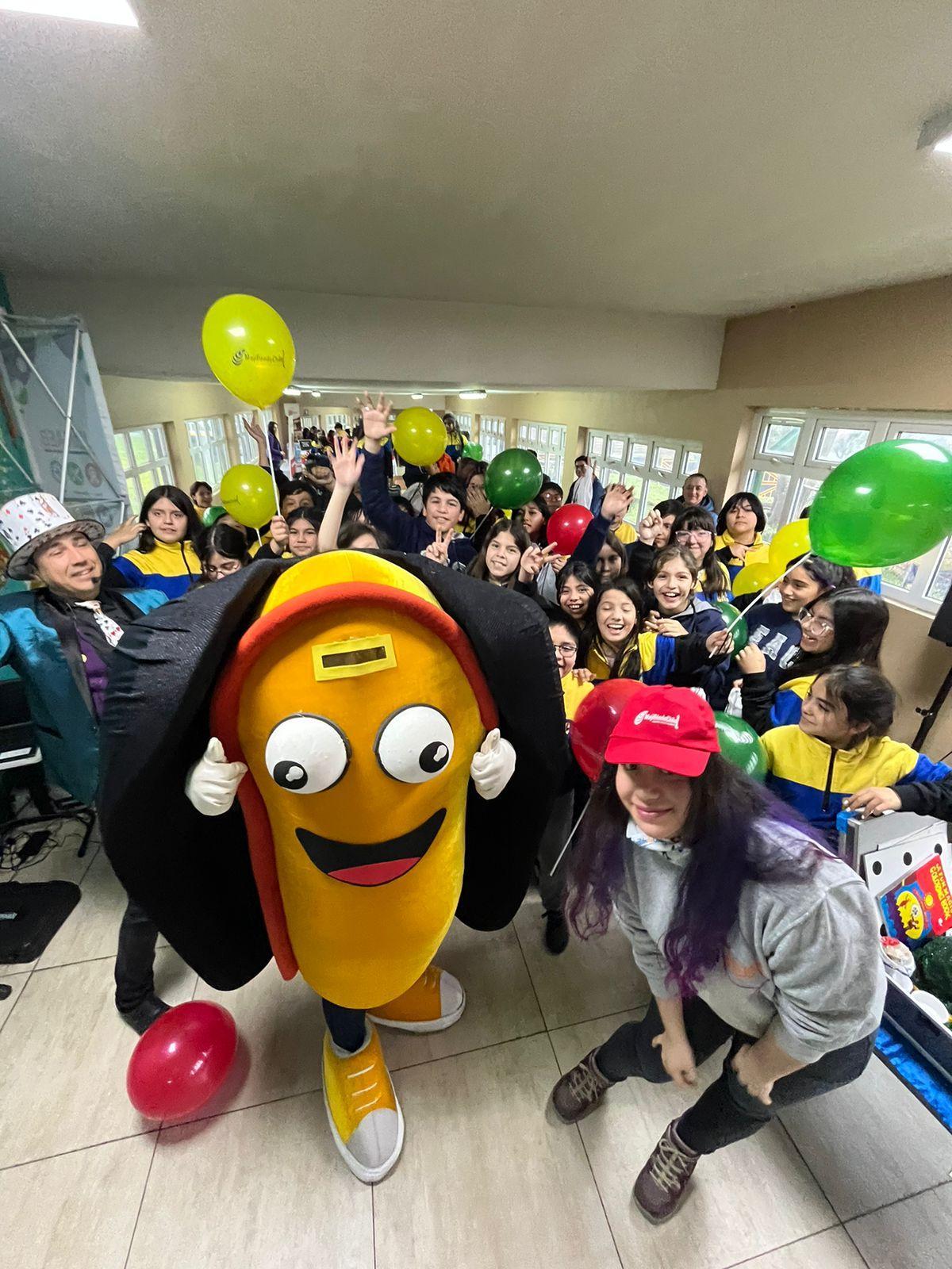 Campaña de promoción del consumo de mejillón entre escolares impulsada en Chile.