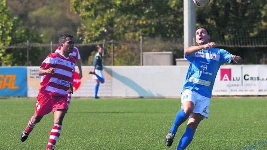 Una acción del Covadonga-Pumarín de la primera vuelta. | lne