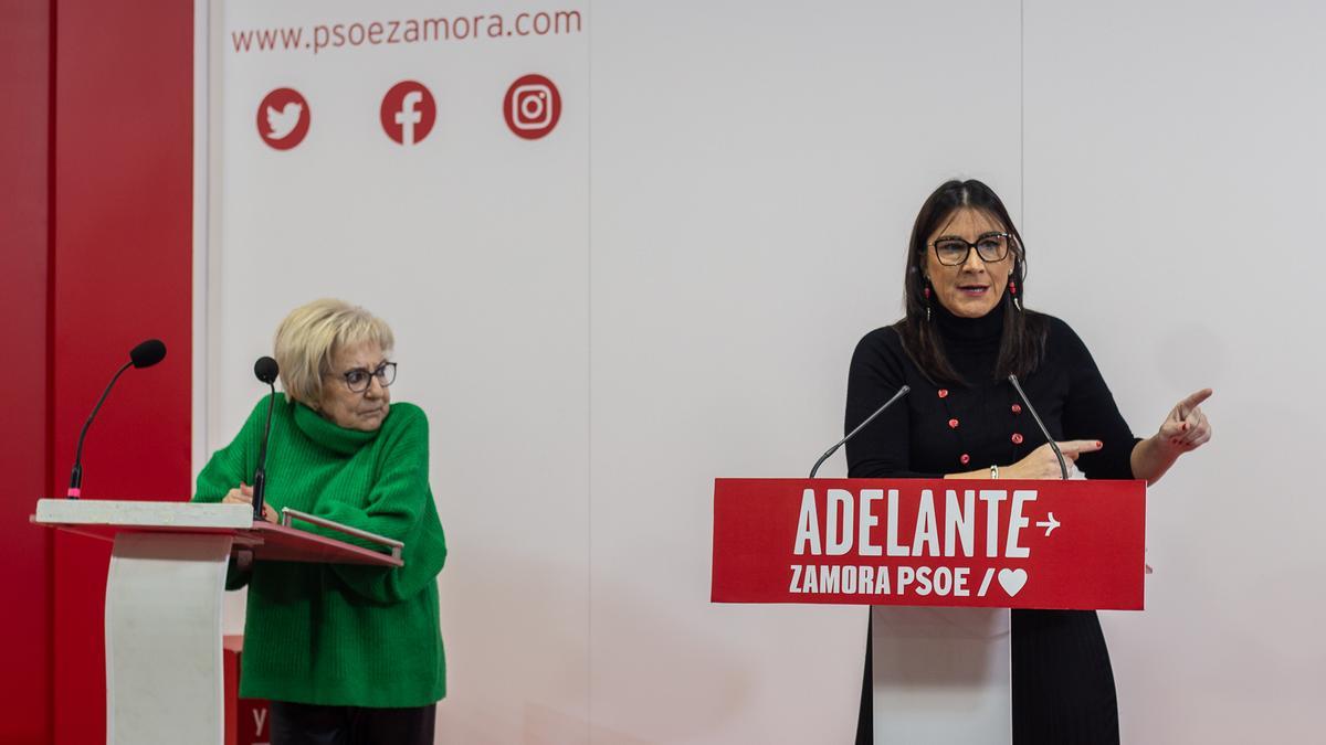 Inmaculada García Rioja y Ana Sánchez, en la rueda de prensa del PSOE de Zamora.