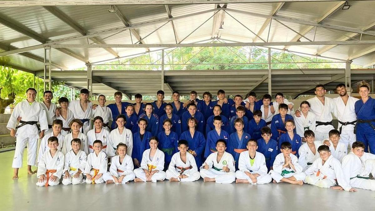 Una cinquantena de judokes participen en l’Stage de Carla Ubasart