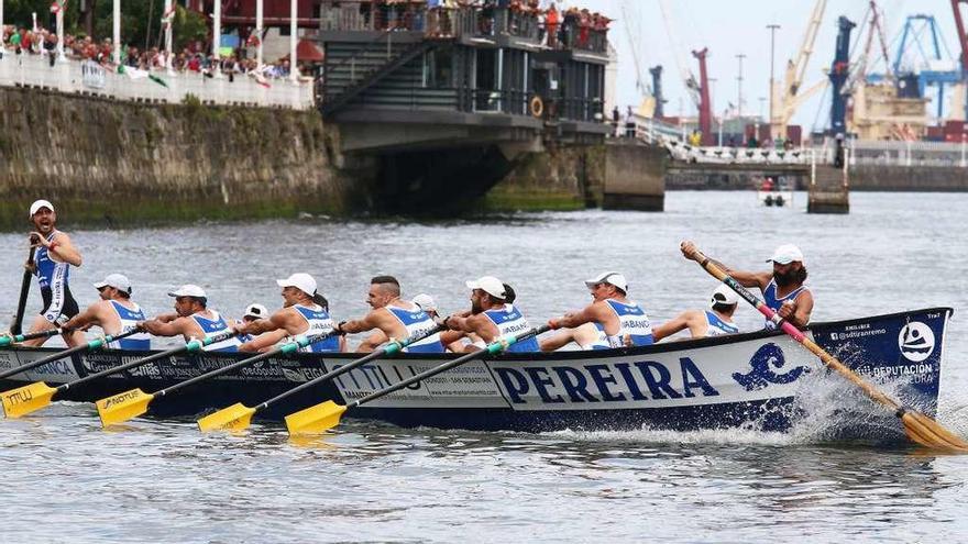 La tripulación de Tirán Pereira en una regata de esta temporada. // Cedida Tirán