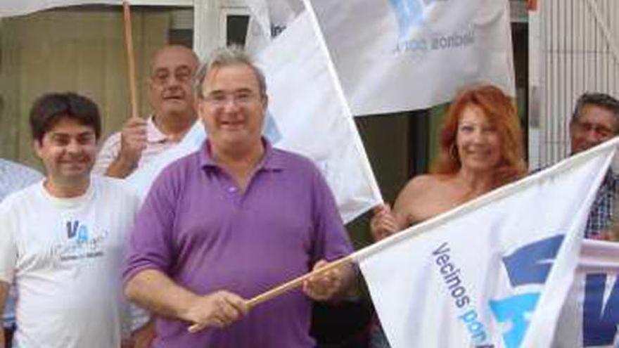 Candidatos de Vecinos por Alicante.