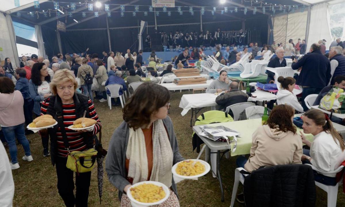 En Fitoria todos ponen su grano (pero de arroz) - La Nueva España