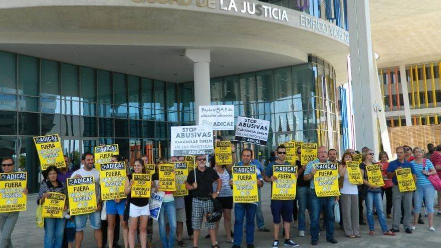 Una jueza de Zaragoza reconoce la retroactividad de las cláusulas suelo