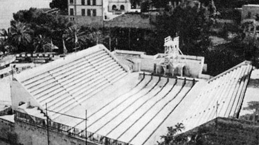 La piscina del Club Natación Palma en sus mejores tiempos.