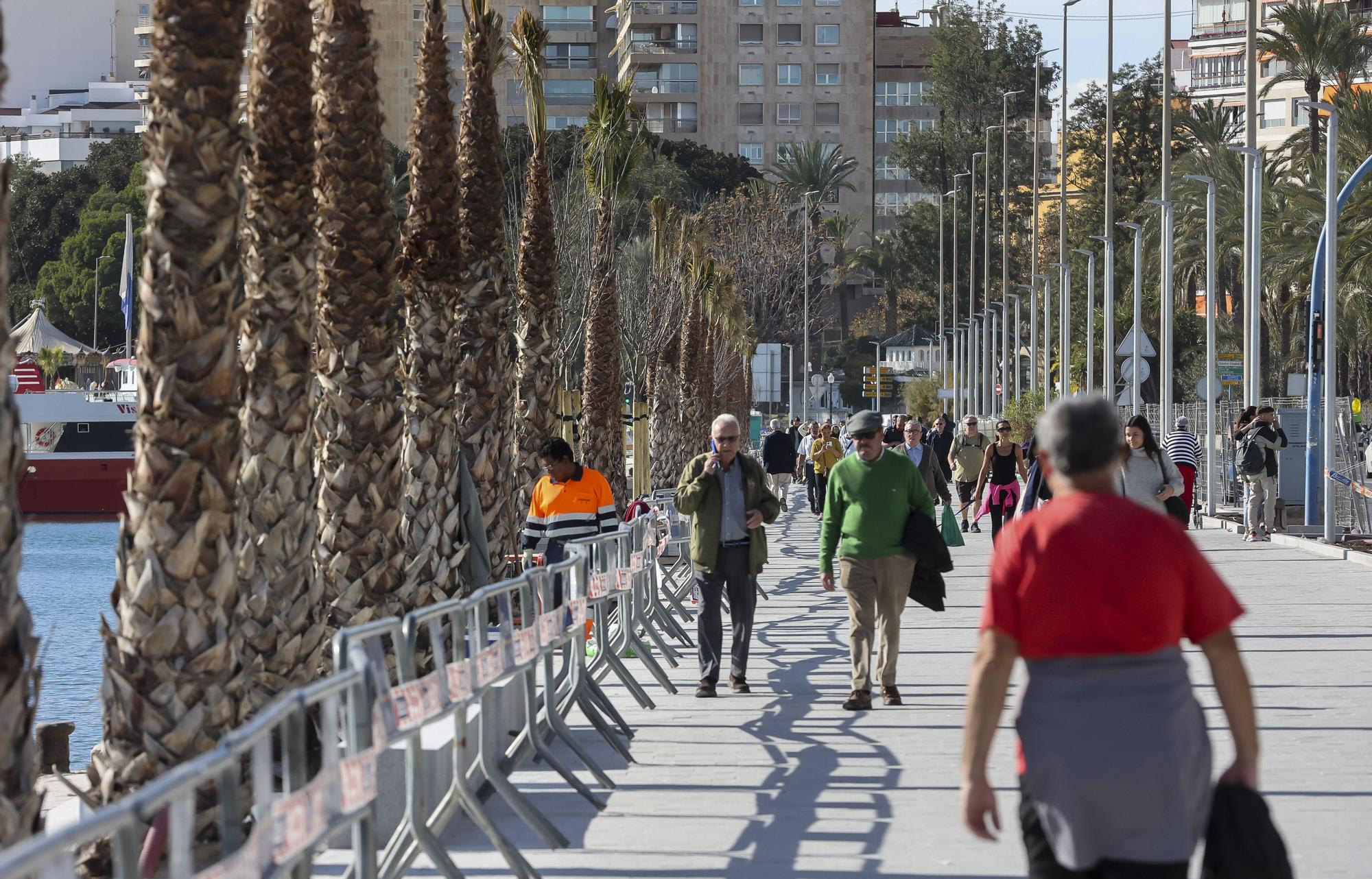 Un paseo entre vallas y obreros en la semana de la Volvo Ocean Race