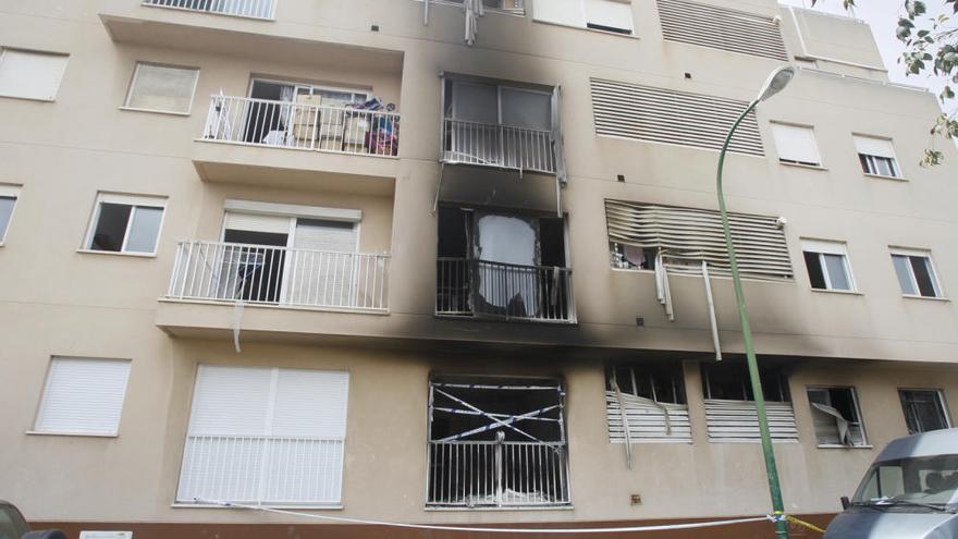 Incendian un piso en La Soledat mientras los moradores dormían