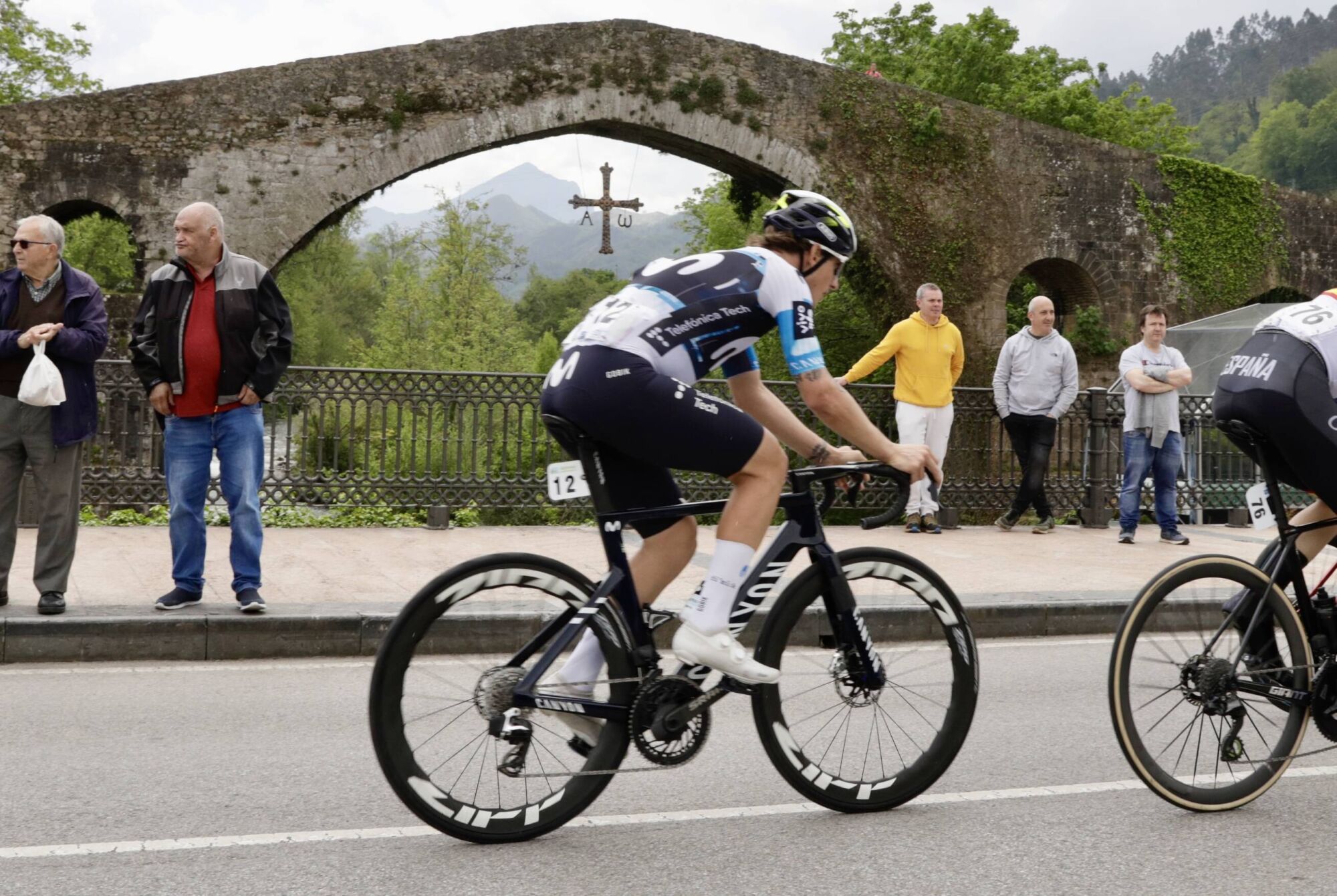EN IMÁGENES: Segunda etapa de la Vuelta Ciclista Asturias.
