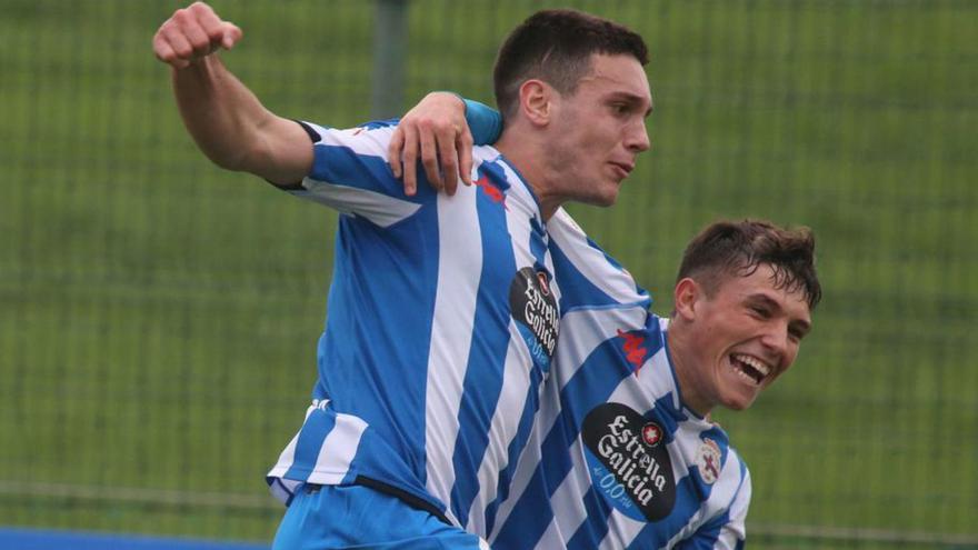 Nájera y Kevin celebran un gol contra el Marino. |  // IAGO LÓPEZ