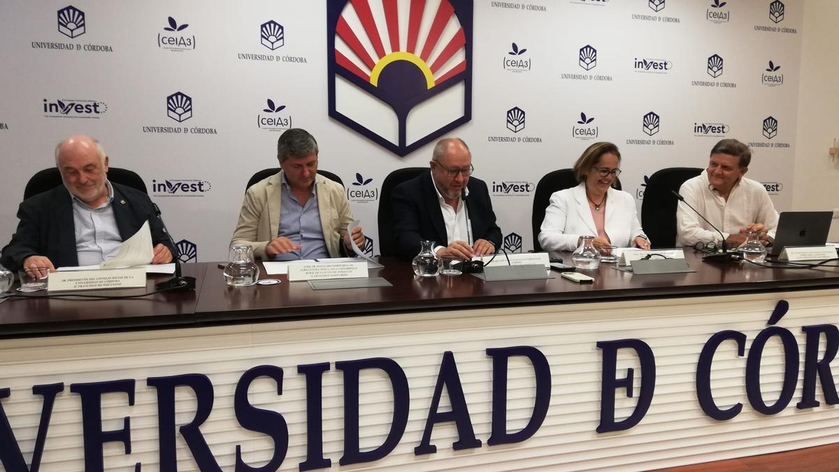 Presentación del congreso sobre inteligencia artificial y agroindustria.