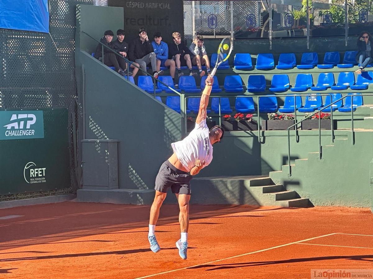 Carlos Alcaraz entrena en el Murcia Club de Tenis