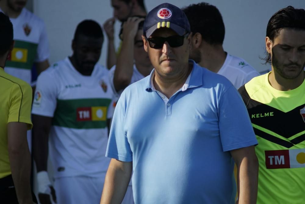 El Elche pierde contra el Cádiz en su primer partido de pretemporada.