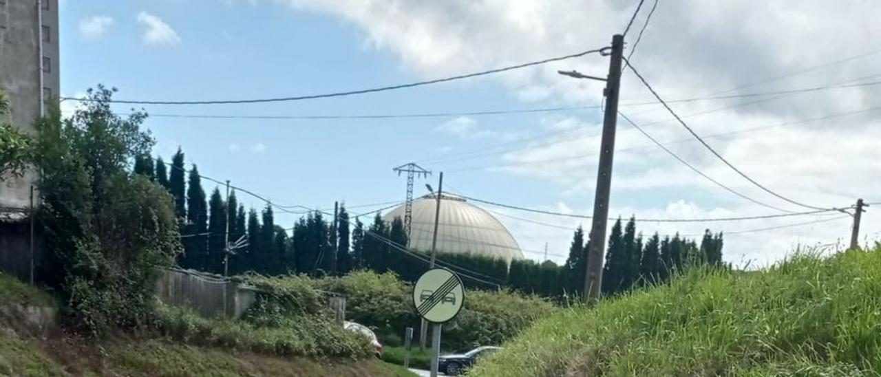 Salida de aguas fecales, en las proximidades de la depuradora. | Enlaze