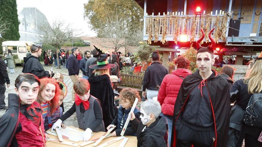 El Jardín Botánico de Gijón muestra su lado "más siniestro" con "Calabazas y calaveras": el regreso de concurso de calabazas decoradas, fiestas temáticas y muchos sustos