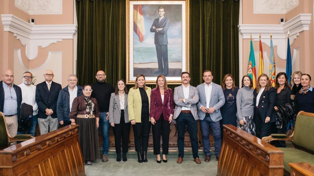 El salón de plenos del Ayuntamiento de Castelló ha acogido este martes la asamblea turística.
